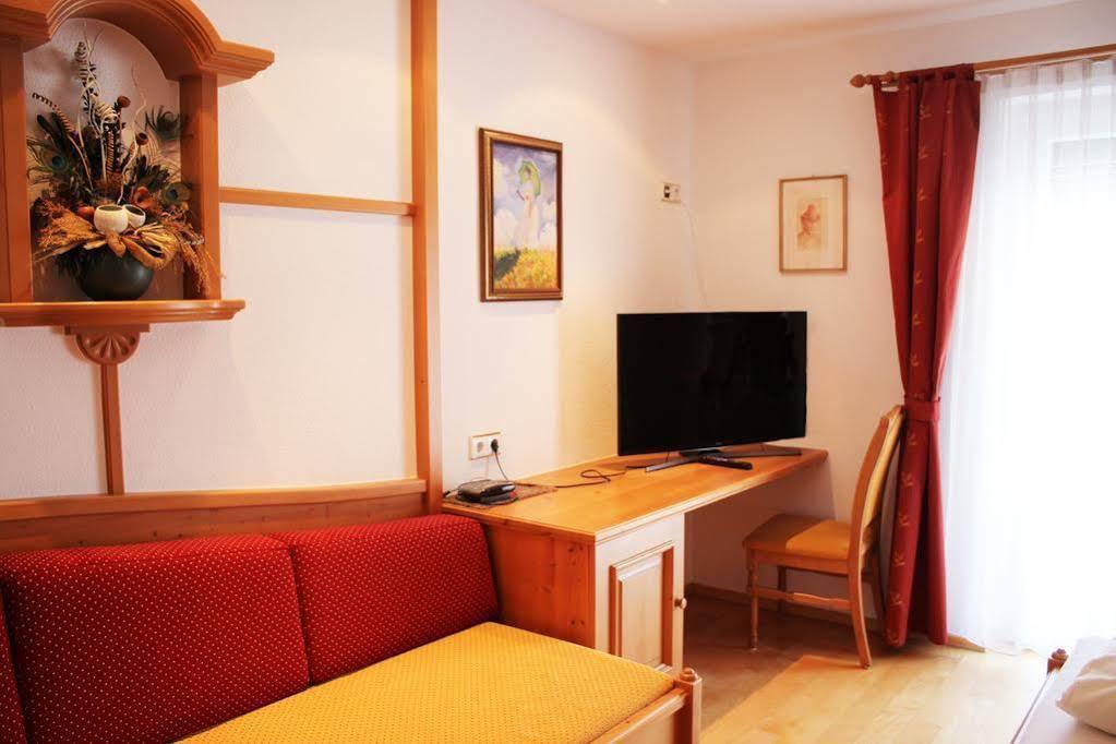 Dietrich Comfort Appartements Telfs Esterno foto